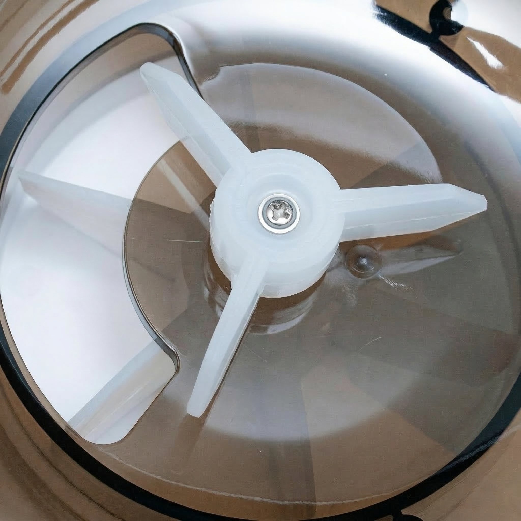 Distributore Automatico di Cibo Smart per Cani e Gatti con Telecamera HD e App